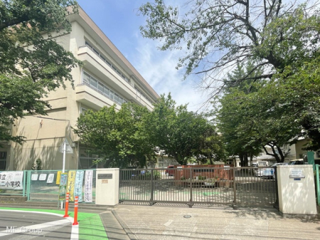 ���ӊ� ���w�Z 400m �����s��������񏬊w�Z