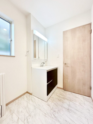 ���̑� ���邢���ʏ��͖����̐g�x�x���y�����ł����Ⴂ�����ł��B    