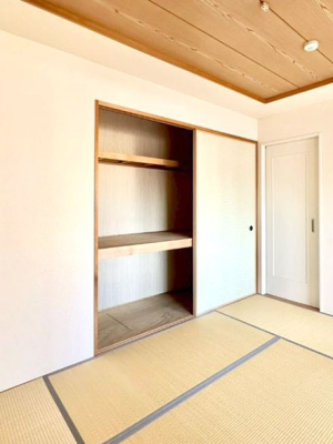 ���[ �����Ղ�̎��[�X�y�[�X�ł��ł��Z��Ԃ��X�b�L���ۂĂ���