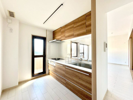 �L�b�`�� ��Ƃ肠��L�b�`���X�y�[�X�ł�������H��̌�Еt�����X���[�Y�ɁI