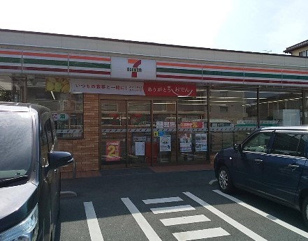 ���ӊ� �R���r�j 600m �Z�u��-�C���u�� ��{�O���S���ړX