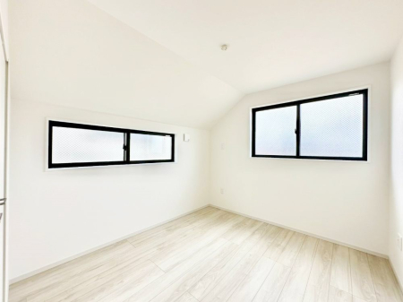 �q������ ������̂₳���������S�n�悢�v���C�x�[�g���[��