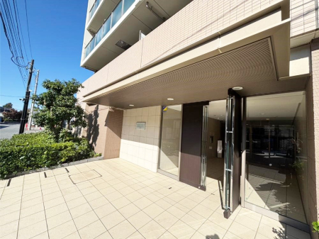 �G���g�����X �������������͋C�̃G���g�����X