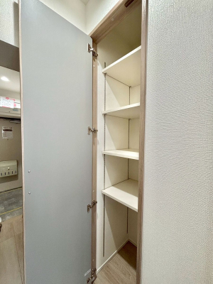 ���̑����� �L�����[�B�|�������G�߂̏��������[���邱�Ƃ��ł��܂��B