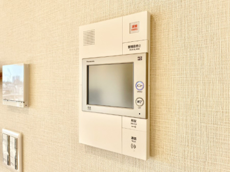 ���̑����� TV���j�^�[�t���Ŗh�Ɩʂ����S�ł��B�@