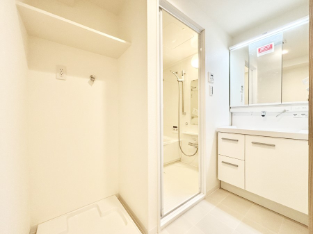 ���ʑ�E���ʏ� ������������ʉ��ώ��Œ��̐g�x�x�����K