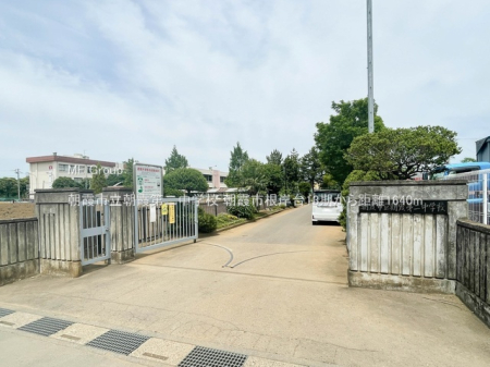 ӊ wZ 1640m s񒆊wZ