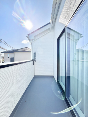 �o���R�j�[ ������̃o���R�j�[�I���Ƒ��̐��󕨂͂������A���z�c�������Ղ花���܂��I