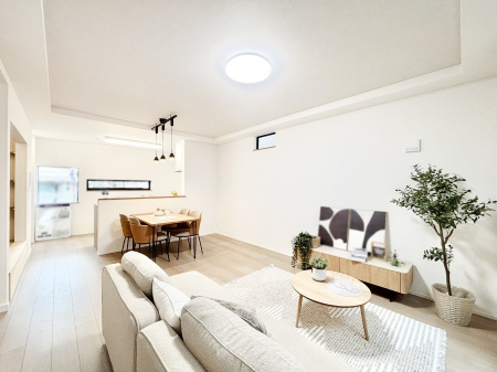 ���̑����� �܏グ�V�䂪�J�����������炵�Ă���܂�