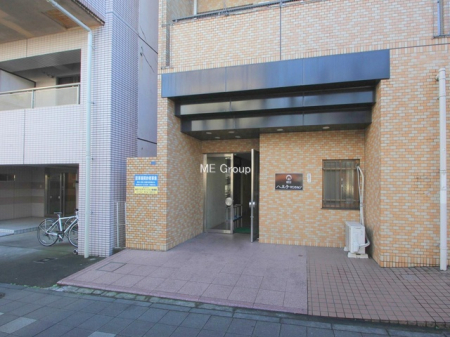 �G���g�����X -