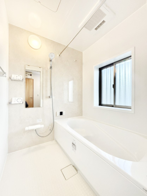 ���� 1���̔������t���b�V�����Ă���閾�邭�������̂���o�X���[��