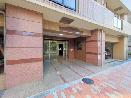 �G���g�����X -