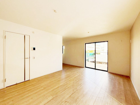 ���̑����� �Ƒ������R�ƏW�܂�e���̃X�y�[�X�ɂȂ肻��