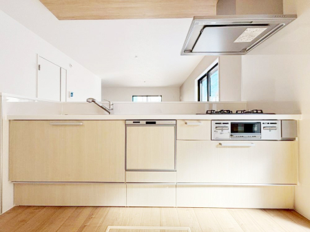 �L�b�`�� �������������I�ɁA�y�����I�V�X�e���L�b�`��