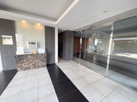 ̑ ҂킹ꏊƂĂ֗ȃGgXr[