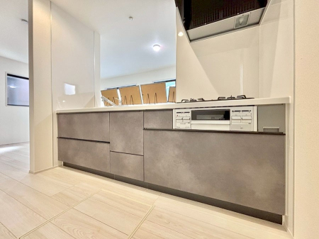 �L�b�`�� �������������I�ɁA�y�����I�V�X�e���L�b�`��  