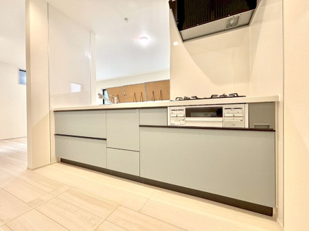 �L�b�`�� �������������I�ɁA�y�����I�V�X�e���L�b�`��  