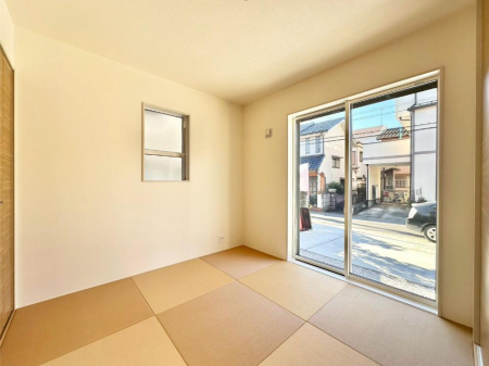 ���̑����� ���r���O�אڂ̘a���͖����̕�炵�ɖ����ƈ��炬�������炵�Ă���܂�  