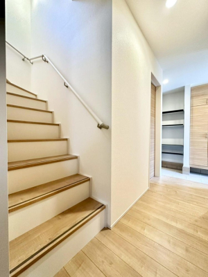 ���̑� ���S�����l�����K�i�ɂ͎肷���ݒu���Ă��܂��@