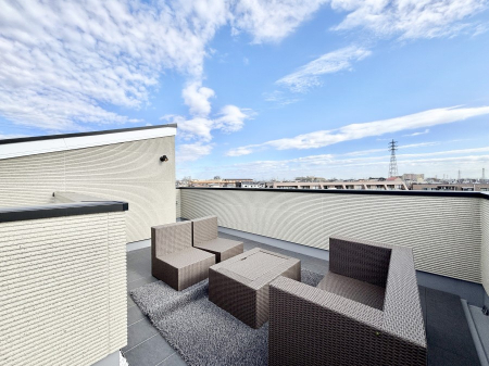 �o���R�j�[ ����e���X�͑�2�̃��r���O�Ƃ��Ă��y���߂܂��@