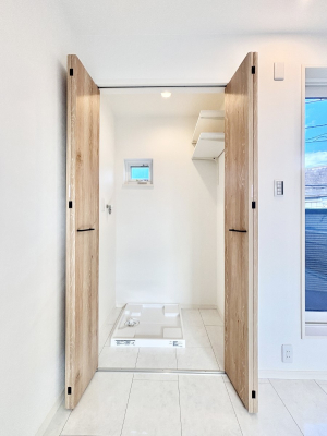 ���̑� �L�X�Ƃ�Ƃ�̂��郉���h���[�X�y�[�X�@