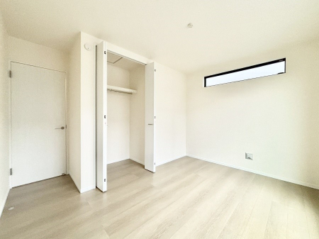 �q������ �q�������ɂ��������߂Ȏ��[�X�y�[�X�����Ղ�̋���