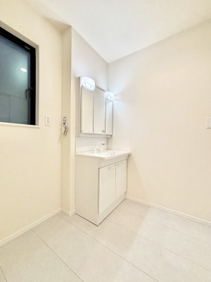 ���ʑ�E���ʏ� ���q���񂪂������A��􂢂����ł��Ă��ꂻ���Ȑ��ʏ��I