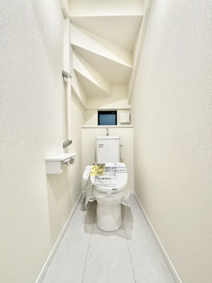 �g�C�� �E�H�V�����b�g�t���g�C����1�K��2�K���ꂼ��ɔz�u����Ă��ĂƂĂ��֗��ł��B 