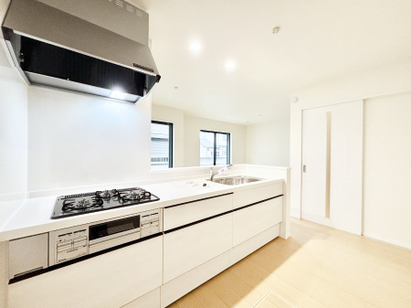 �L�b�`�� �������������I�ɁA�y�����I�V�X�e���L�b�`��  