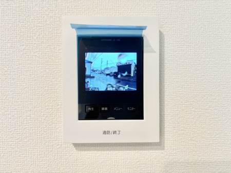 ���̑����� �K��҂���ڂł킩����S�̂s�u���j�^�[�t���C���^�[�z���B 