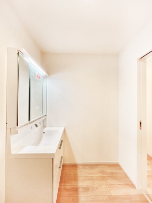 ���̑� ���邢���ʏ��͖����̐g�x�x���y�����ł����Ⴂ�����ł��B    