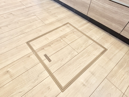 ���̑����� �������[�t���I���p�i�E���p�i�̎��[�ɂ��劈��B