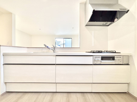 �L�b�`�� �������������I�ɁA�y�����I�V�X�e���L�b�`��  