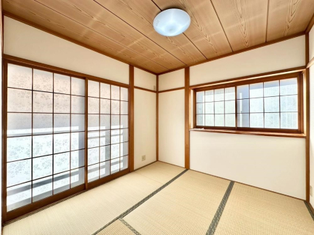 ̑ rOƗׂ荇ĂaBقƈꑧła̋ԂłB