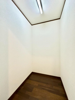 [ 1Kɂ͋G߂́E|pEpĩXgbNɕ֗ȕĂ܂