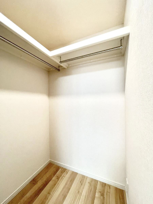 ���[ �����Ղ�̎��[�X�y�[�X�ł��ł��Z��Ԃ��X�b�L���ۂĂ���