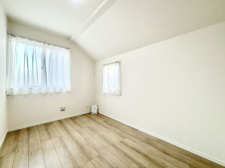 �q������ �Q�ʍ̌��Ŗ��邳�����ʂ��ǍD�I