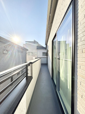 �o���R�j�[ ������̃o���R�j�[�I���Ƒ��̐��󕨂͂������A���z�c�������Ղ花���܂��I