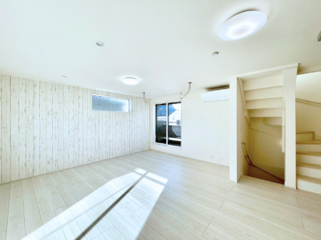 ӊ a@ 430m ZcؐfÏ