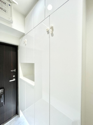 ���̑����� �����Ղ���[�ł���V���[�Y�{�b�N�X�ŉƑ��S���̌C���A���ւ�������B  