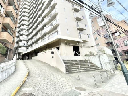 �G���g�����X �������������͋C�̃G���g�����X