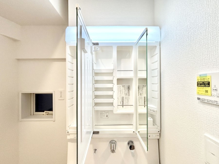 ̑ Oʋ̗ɁAϕiqpiȂǂ[\Bʑƕۂ܂I