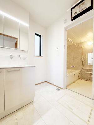 ���̑� �L�X�Ƃ�Ƃ�̂��郉���h���[�X�y�[�X