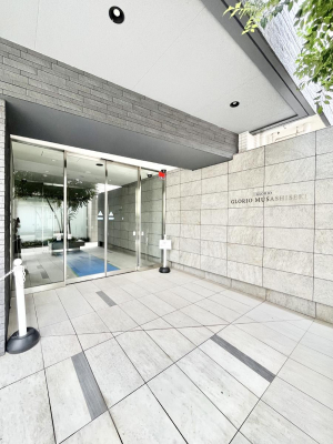 GgX YȃGgX́AZ҂D}Ă܂  