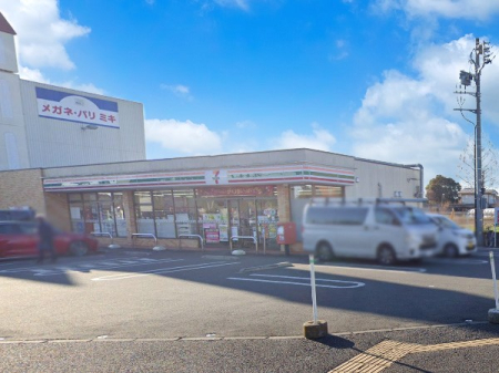 ���ӊ� �R���r�j 600m �Z�u��-�C���u�� ���v���Ė��E�P���ړX