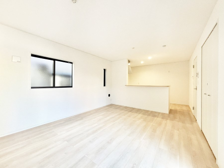 ���r���O �i�`�������e�C�X�g�̗D�����_�炩���F�g���̃t���[�����O���f�G�ȃ��r���O�ł��ˁB