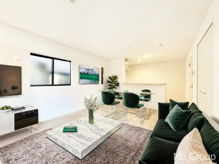 ���r���O �������������͋C�̂k�c�j�͉Ƒ��݂�Ȃ̉��K��ԁ��Ƌ��CG�ł�