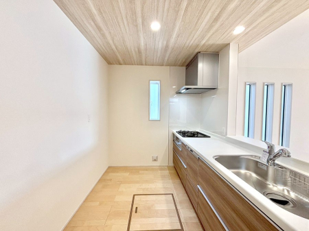 Lb` Ƃ肠Lb`ł͂ƑƊył܂B