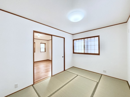 ���̑����� �_�炩����̋�Ԃ́A���q�l�̗V�я�◈�q���̂����ĂȂ��̏ꏊ�Ƃ��ďd�󂵂܂��B 