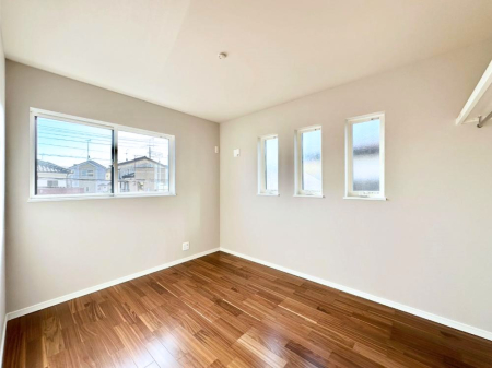 �q������ ������̂₳���������S�n�悢�v���C�x�[�g���[��